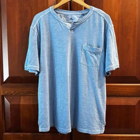 Tommy Bahama Beach Fade Abaco Tee Blue Infinity Pool Pocket Shirt NWT Size XL - Picture 1 of 13